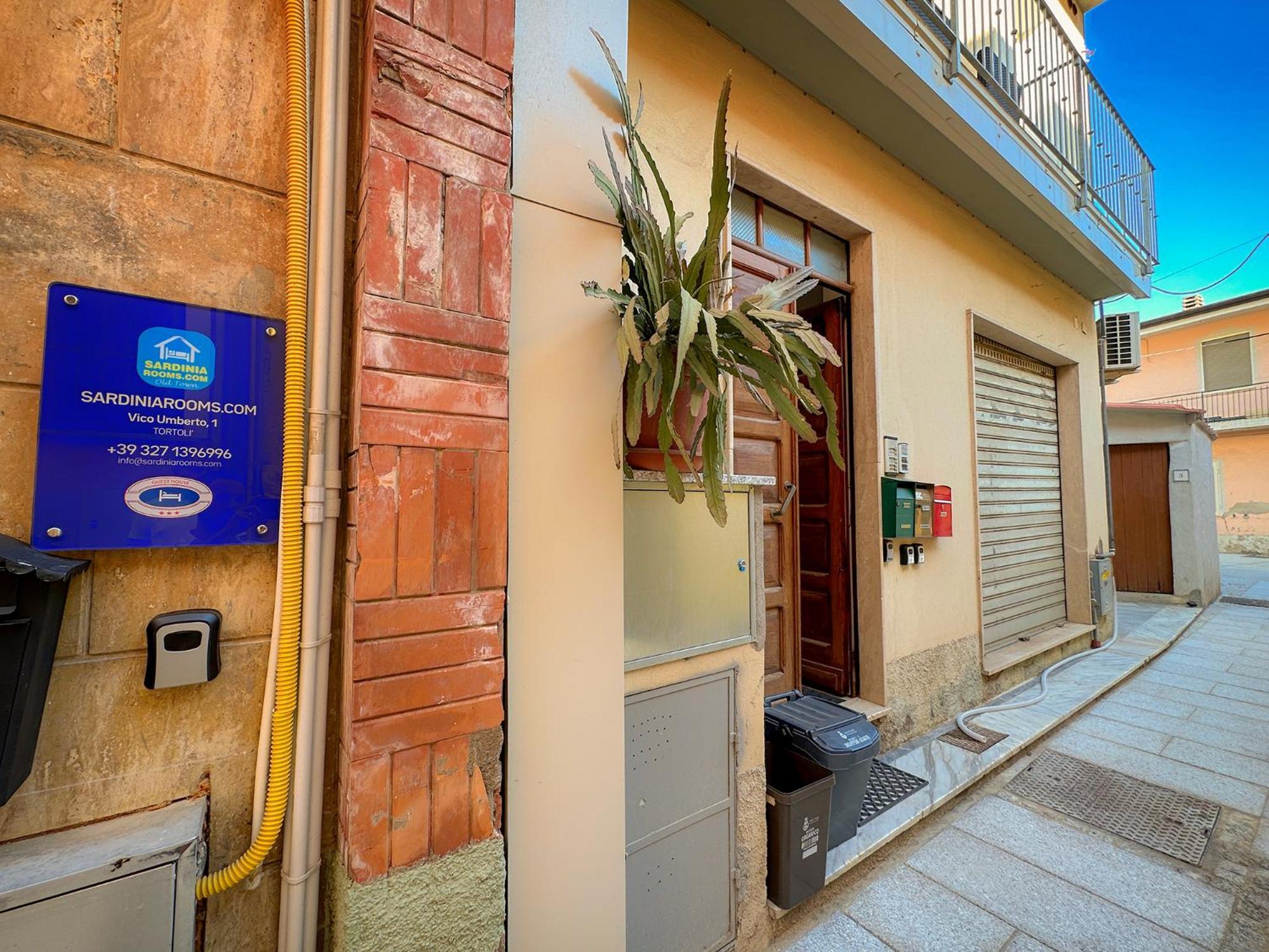 Sardiniarooms Tortoli Old Town 外观 照片